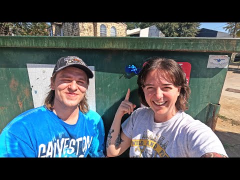 Видео: Погружение в мусорный контейнер и замена его защитника!
