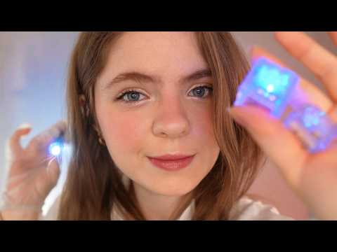 Видео: ASMR обследование черепных нервов, но вы не можете закрыть глаза!