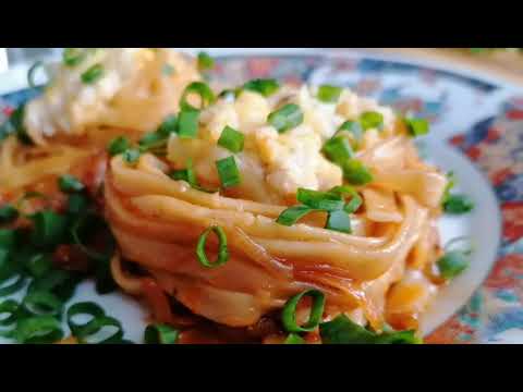 Видео: Макаронные гнезда с курицей и сыром.