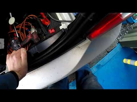 Видео: регестерирование и замена аккумулятора на BMW E60