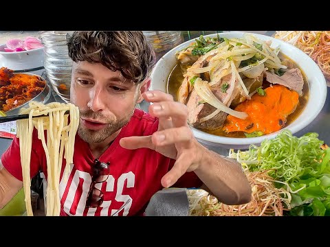 Видео: Я нашёл САМЫЙ КРЕПКИЙ Бун Бо Хюэ во Вьетнаме 🇻🇳