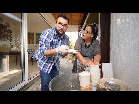 Видео: Правила Сніданка на Кипре: как готовят сыр халуми