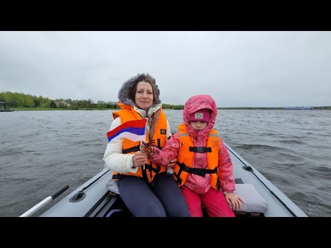 Видео: Обкатка нового комплекта: Лодка KITT BOATS ПВХ 370 НДНД, Мотор Maxus 9.8 HP (Hidea HD9.8FHS).