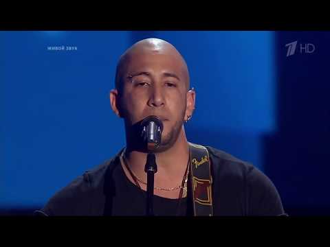 Видео: Пятерка лучших слепых прослушиваний ГОЛОСА (6 сезон)