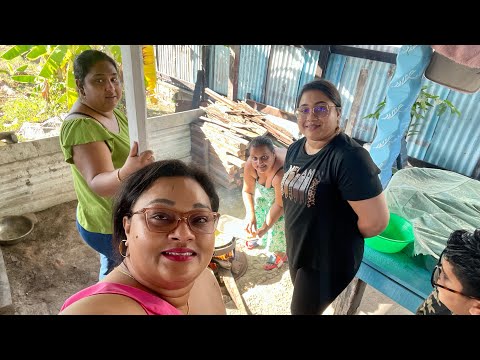 Видео: АТМОСФЕРА НА ЗАДНЕМ ДВОРЕ! ГОТОВИМСЯ К ШАЛИНИ-ПУДЖЕ В ГАЙАНЕ.