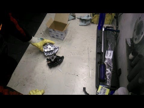 Видео: ЗАМЕНА ВОДЯНОГО НАСОСА / ПЕЖО 207 - PEUGEOT 207 / 1.4vti  2010 / REPLACING THE WATER PUMP