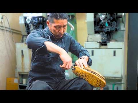 Видео: [ВОСКРЕШЕНИЕ RED WING 875] Разрушенные ботинки возвращены к жизни японским мастером!