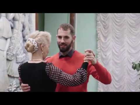 Видео: ПЕРЕДАЧА о жизни и хобби слепых и слабовидящих людей.