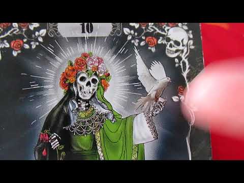 Видео: Оракул Святой Смерти Санта Муэртэ. Автор: София Антоненко. Обзор колоды и критика. Плюсы и минусы.