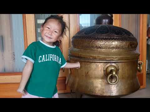 Видео: Есүнээ Гандан хийдтэй танилцсан нь...