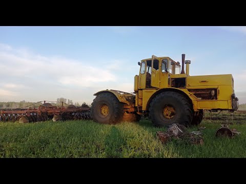 Видео: Колхоз пашет целину №24 (Balboa Blvd. - Gonna Fly Now)