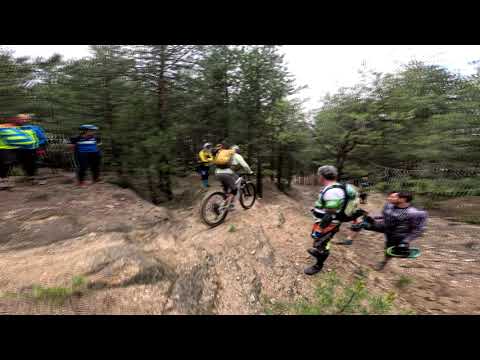 Видео: Кадри от Велоучилище МТБ-БГ и Golden Dust Bike Park „Шишарка“ - Пирдоп