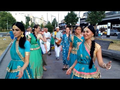 Видео: 2021 07 21 Харинама Gaura Shakti - Проспект Мира (2/2)