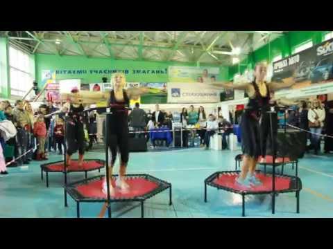 Видео: Джампинг фитнес на батутах