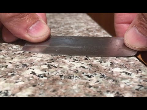 Видео: Как заточить бритву «Улыбающийся клин»