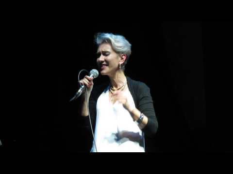 Видео: Ирина Богушевская - "Мы входим в лес"