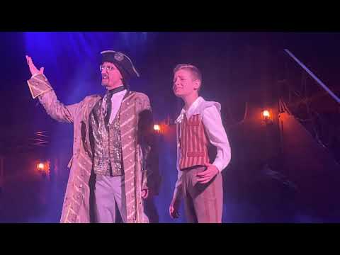 Видео: Мюзикл «ОСТРОВ СОКРОВИЩ» 31.03.2023. 19:00 - «ПЕСНЯ О ЧЕСТНОСТИ» (Дмитрий Минин, Арсений Черепанов)