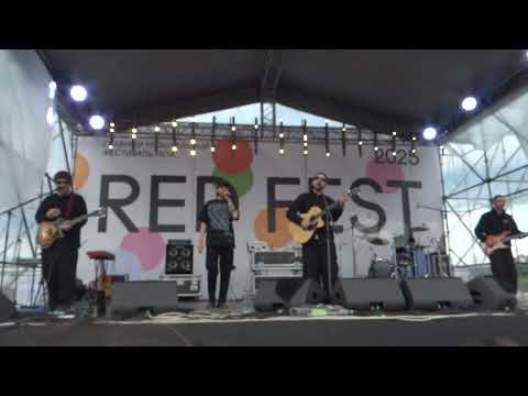 Видео: хмыров - Рядом с тобой [Пермь. Red Fest. "Digital Port". 27.07.2025]