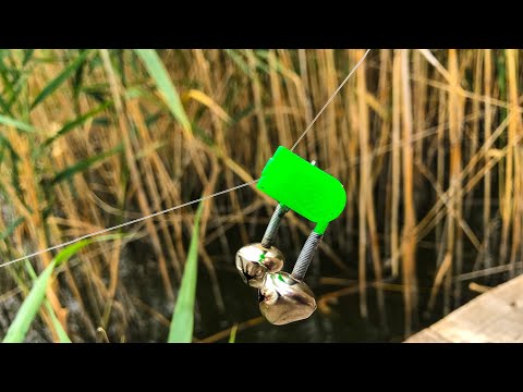 Видео: Как ЛОВИТЬ на РЕЗИНКУ! Ловля на Резинку Карпа и Карася!