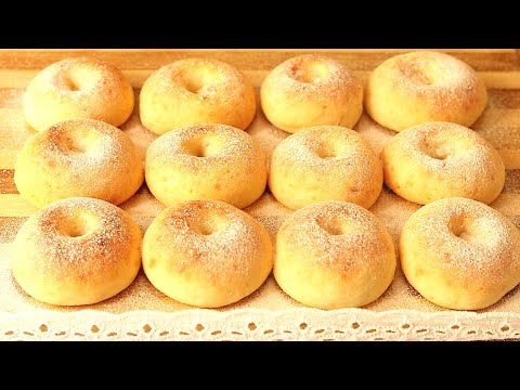 Видео: ТВОРОЖНЫЕ ПОНЧИКИ 🍩В Духовке! Быстро Без Дрожжей и Масла - Пышные, ВОЗДУШНЫЕ! Простой рецепт. DONUTS