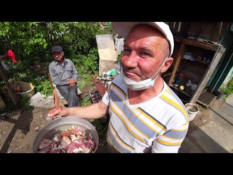 Видео: РЕЦЕПТ СОЧНОГО ШАШЛЫКА ОЛЕЖКА В ДЕЛЕ