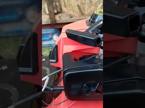 Видео: Мотокультиватор DDE Гном-3 описание работы