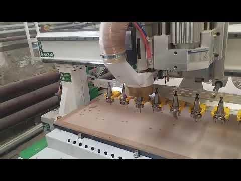 Видео: работа DRILL BANK Сверлильной головы на WOODTEC