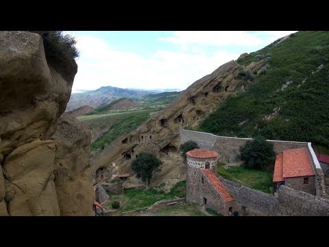 Видео: Монастырь Давид Гареджи. Дошли до Святой Воды. Загадочная Грузия. Давид Гареджи внутри. Люблю Грузию