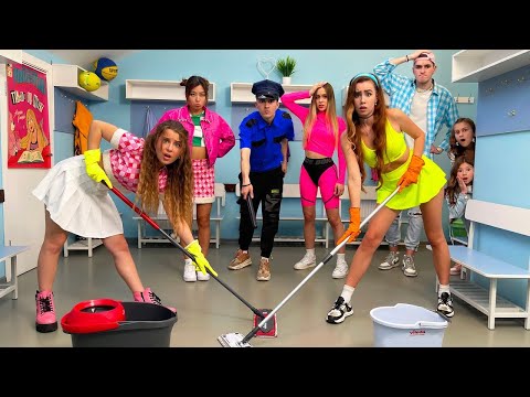 Видео: Анджи и Лора станаха чистачки в кампуса 😲 Тийнейджърска драма / KiKiDo Campus Bulgarian