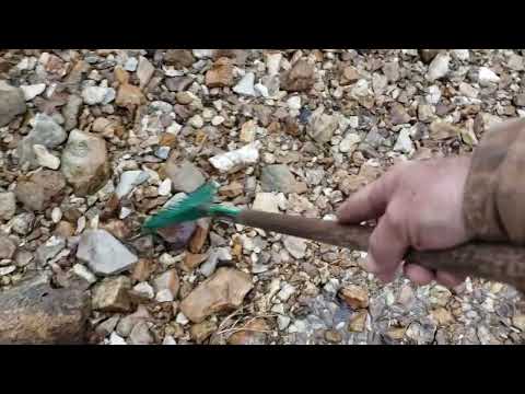 Видео: Советы по поиску наконечников стрел и реликвий в ручьях
