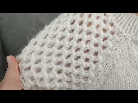 Видео: ✨ Новый процесс ✨ ВЯЖЕТСЯ  КОФТА  РЕГЛАН СВЕРХУ спицами 😍Рукава ажурная, очень теплая 🥰 