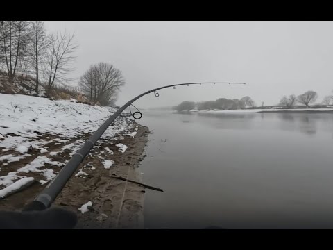 Видео: Зимний СПИННИНГ! Москва-река! Хеви-джиг, Лайт-джиг, ловля СУДАКА на воблеры НОЧЬЮ! Рыбалка зимой!