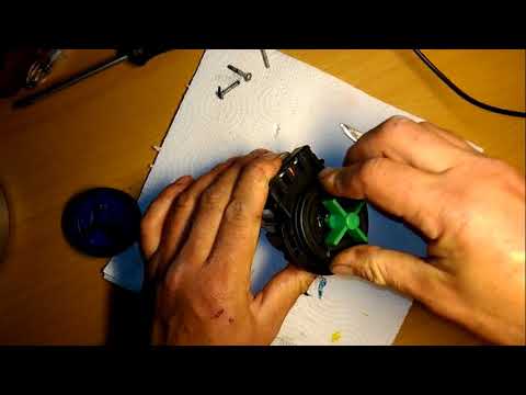 Видео: Ремонт насоса стиральной машины.стиральная машина не сливает воду