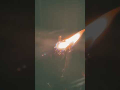 Видео: Как красиво ветер играет с огнем🌬️💨🔥🔥🔥