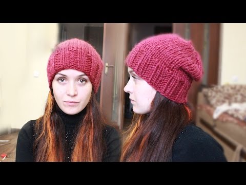 Видео: ПРОСТАЯ шапка спицами. How to knit a Hat - ❄⛄❄