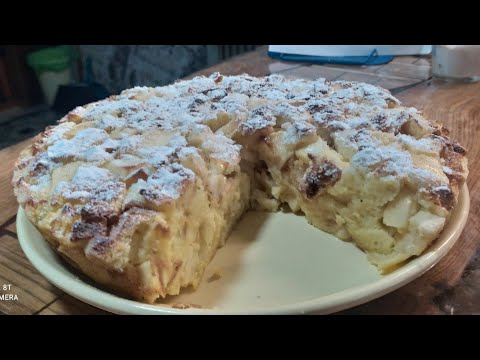 Видео: Шарлотка из батона с яблоками в духовке. Быстрая и ленивая шарлотка!