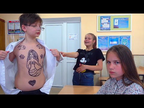 Видео: Ботан сделал ТАТУ!!! Дарина в шоке!