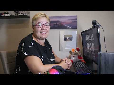 Видео: РЕАКЦИЯ МАМЫ НА [Noize MC - Певец и актриса]