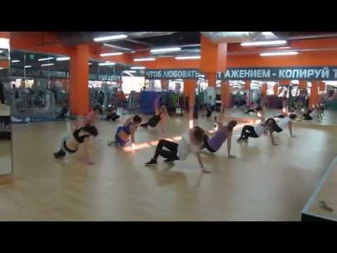 Видео: Функциональный тренинг. Мастер-класс SportLife. Татьяна Волкошовец.