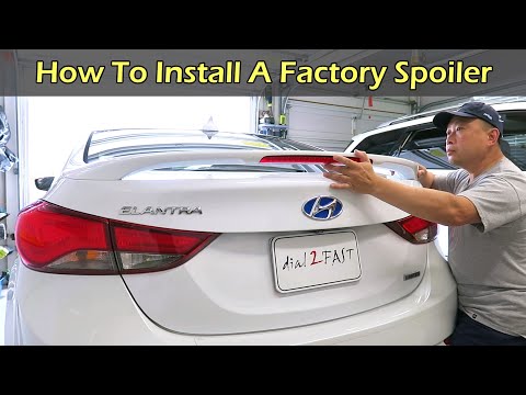 Видео: Как установить заводской спойлер на Hyundai Elantra