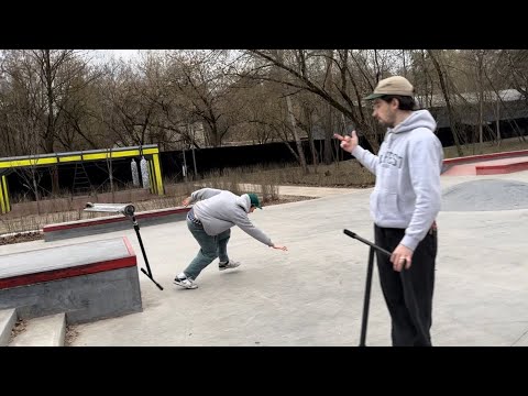 Видео: СКУТКАТКА В НОВОМ ПАРКЕ | ШИША ХАЙПИТ, НЕКИТ ПЛОХО СЕБЯ ВЕДЁТ, АРТЁМ НОРМ