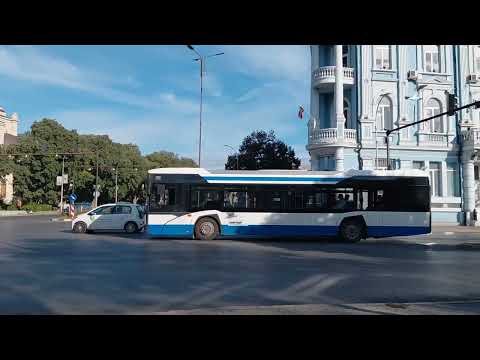 Видео: Парад автобусов - 20250927 091629