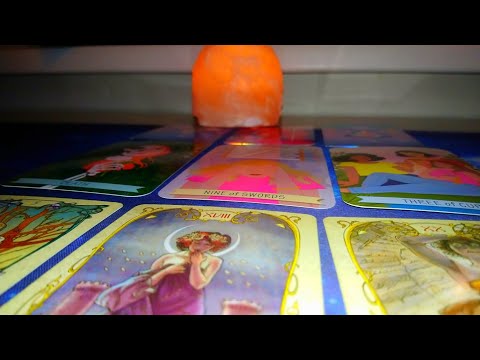 Видео: 3 в 1 💌 - Какво мисли 💭? Какво чувства? 🤗 Какво ще направи? 💋🌹❤️🌞