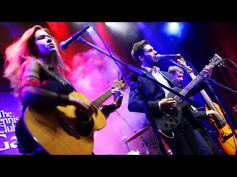 Видео: Гр. "Веселый дилижанс". Концерт в ТК «Галерея»