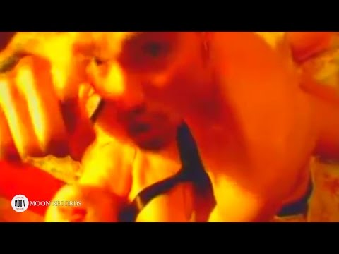 Видео: Вхід у Змінному Взутті - Каролін