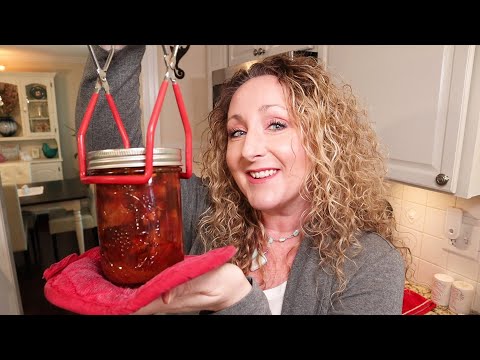 Видео: Домашняя консервированная курица Бурбон ~ Курица, консервированная под давлением ~ Рецепт курицы ...