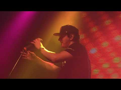 Видео: Кирпичи - Про друзей