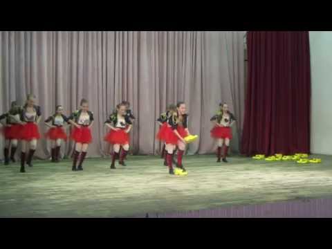 Видео: эти желтые ботинки - веселый танец народов мира ставим лайки