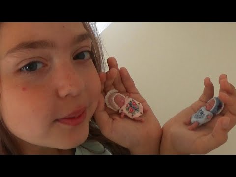Видео: Силиконовые малыши. Крошки на ладошке