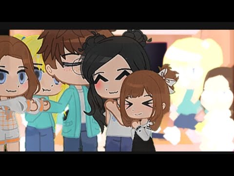 Видео: 🎀Реакция новых папиных дочек на них🎀^Карми^